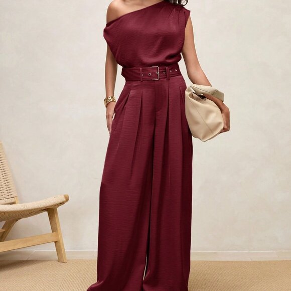 Burgundy Elegant Women's Pleated High Waist Wide Leg Pants with Belt - Picture 4 of 7